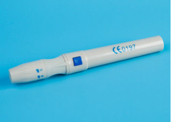 Einspritzungs-u. Durchbohren-Instrument-medizinische Stift-Art Wegwerfblut-Lanzette mit Lancing Gerät-Weiß-Farbe